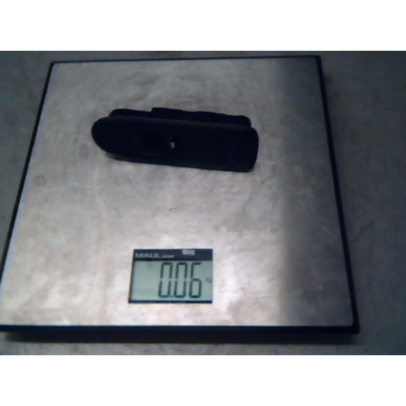 Interrupteur de leve vitre avant droit PEUGEOT 308 1