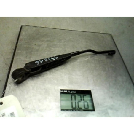 Bras essuie glace arriere CHRYSLER GRAND VOYAGER 4