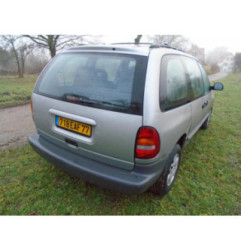 Aile avant gauche CHRYSLER VOYAGER 3 Photo n°5