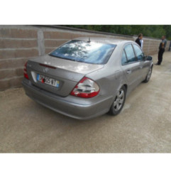 Traverse superieure MERCEDES CLASSE E 211 Photo n°9