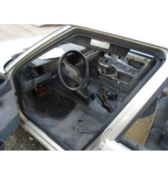 Capot RENAULT R11 Photo n°12