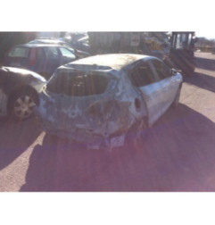 Verin de capot RENAULT MEGANE 3 Photo n°6