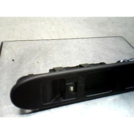 Interrupteur de leve vitre avant droit PEUGEOT 307