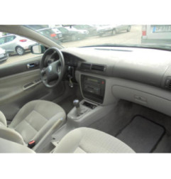 Retroviseur droit VOLKSWAGEN PASSAT 4 Photo n°8