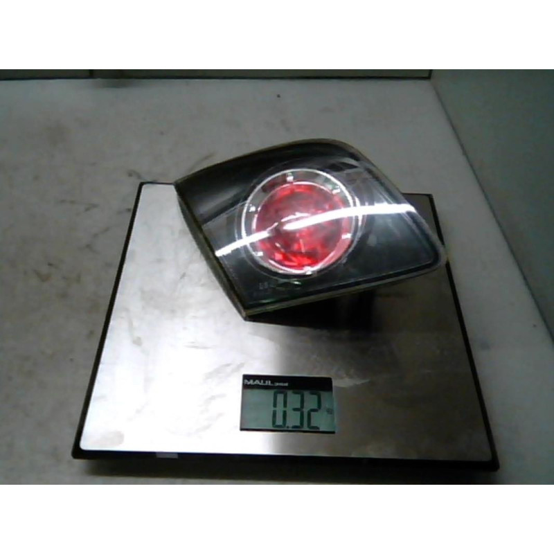 Feu arriere secondaire gauche (feux) MAZDA 3 1