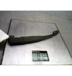 Bras essuie glace arriere PEUGEOT 208 1