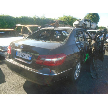 Verin de capot MERCEDES CLASSE E 212