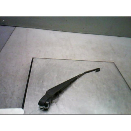 Bras essuie glace arriere FORD FOCUS 1