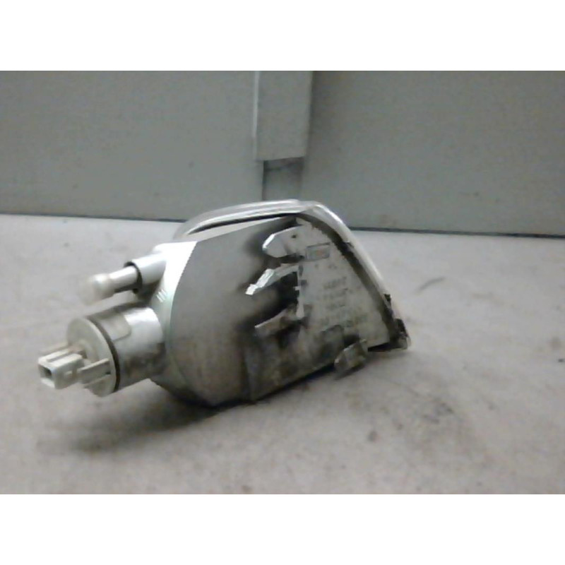 Optique avant secondaire gauche (feux)(clignotant) CITROEN SAXO