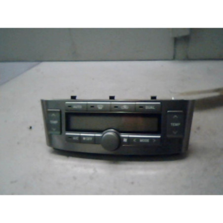 Commande chauffage TOYOTA AVENSIS 2 Photo n°1