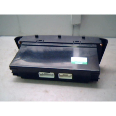 Commande chauffage TOYOTA AVENSIS 2