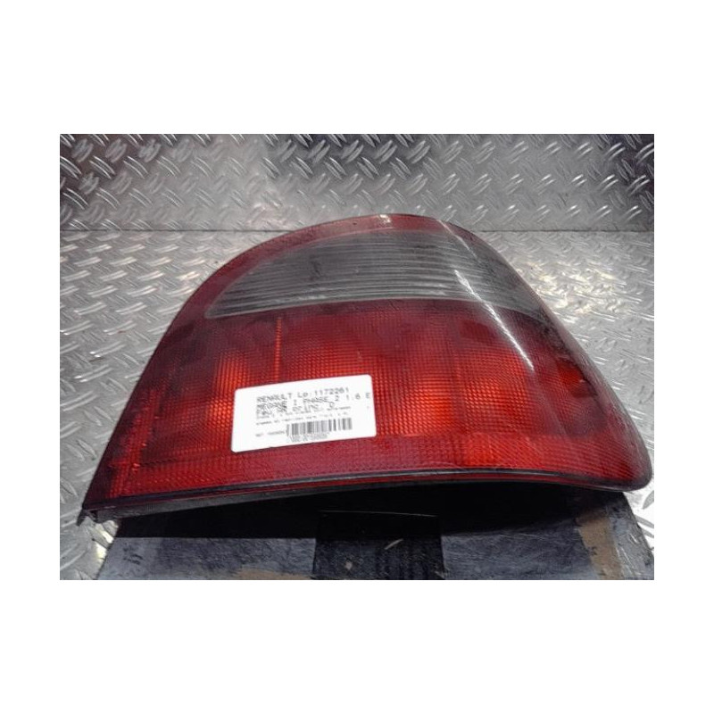 Feu arriere principal droit (feux) RENAULT MEGANE 1
