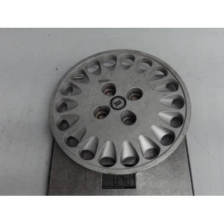 Enjoliveur LANCIA Y10 1 Photo n°1