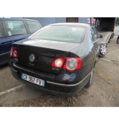 Feu arriere secondaire gauche (feux) VOLKSWAGEN PASSAT 5 Photo n°5