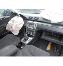 Feu arriere secondaire gauche (feux) VOLKSWAGEN PASSAT 5 Photo n°7