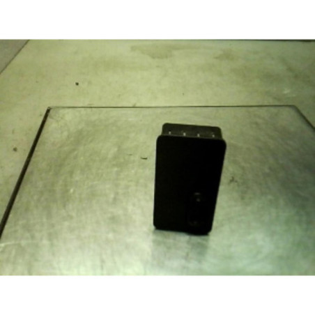 Interrupteur de leve vitre avant droit LANCIA Y10 2 Photo n°1