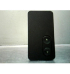 Interrupteur de leve vitre avant droit LANCIA Y10 2