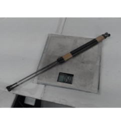 Verin de coffre LANCIA Y10 2 Photo n°3