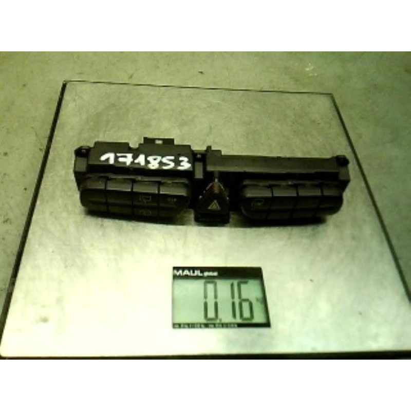 Bouton de warning MERCEDES CLASSE C 203