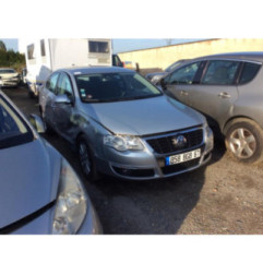 Feu arriere secondaire droit (feux) VOLKSWAGEN PASSAT 5 Photo n°3