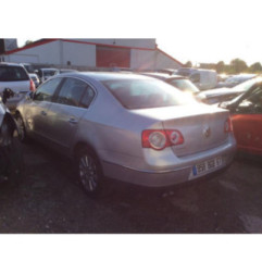 Feu arriere secondaire droit (feux) VOLKSWAGEN PASSAT 5 Photo n°6