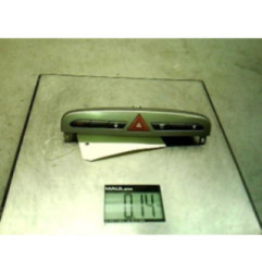 Bouton de warning PEUGEOT 308 1 SW Photo n°1
