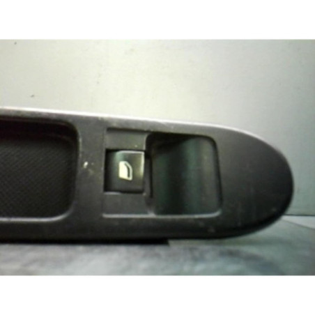 Interrupteur de leve vitre avant droit PEUGEOT 307