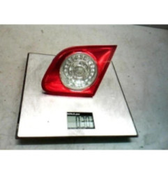 Feu arriere secondaire droit (feux) VOLKSWAGEN PASSAT 5 Photo n°1