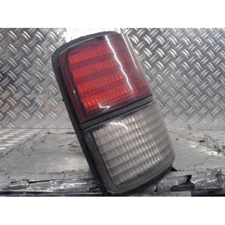 Feu arriere principal gauche (feux) PEUGEOT 405