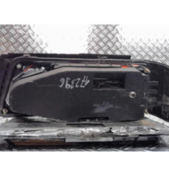 Feu arriere principal gauche (feux) PEUGEOT 405 Photo n°3