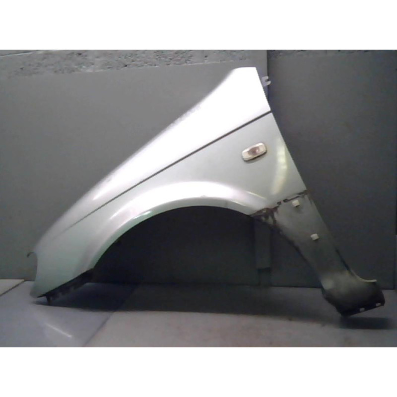 Aile avant gauche KIA CARNIVAL 1