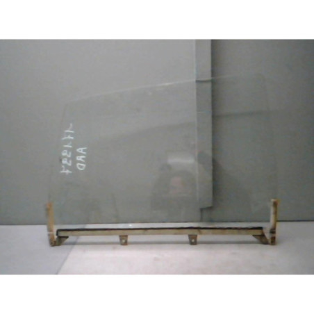 Vitre arriere droit CITROEN DS Photo n°1