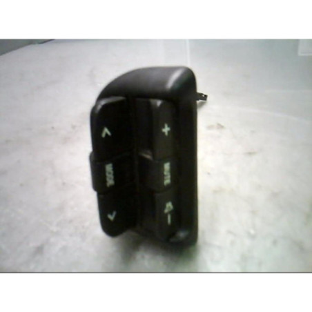 Commande autoradio SUZUKI LIANA