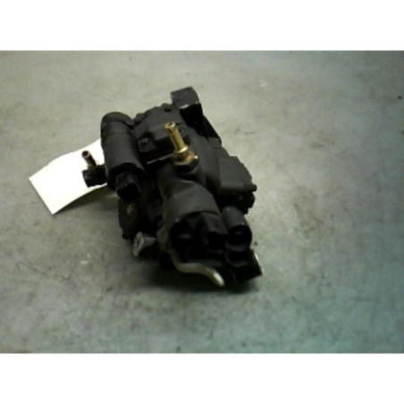 Pompe à injection RENAULT GRAND SCENIC 2 Photo n°1