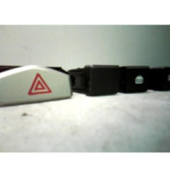 Bouton de warning KIA CARENS 2